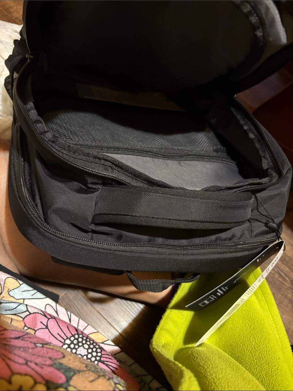 Samsonite Classic 2 Standard Backpack - Picture 7 of 10